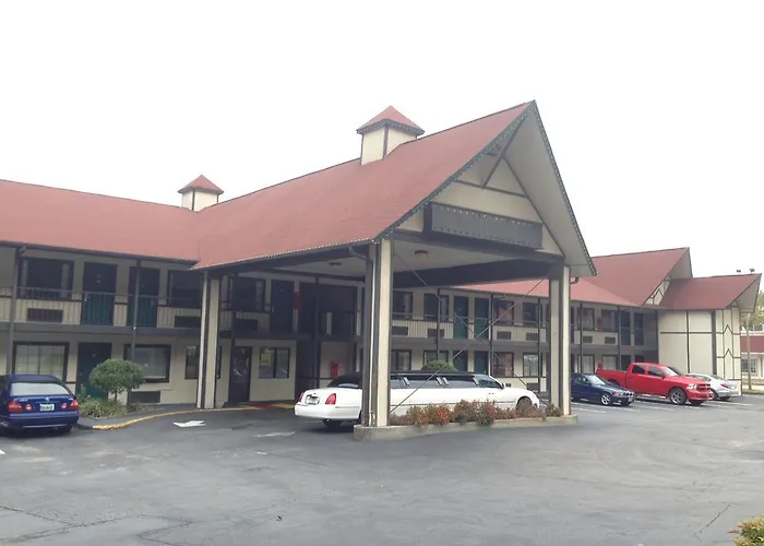 Hotel: Amerivu Inn & Suites - Helen - Downtown