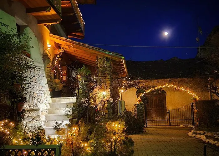 Hotel con golf: Maison Du-Noyer Chambres Et Tables D'Hotes