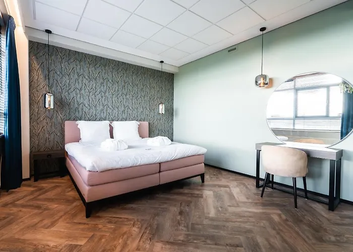  Onderwijshotel De Rooi Pannen