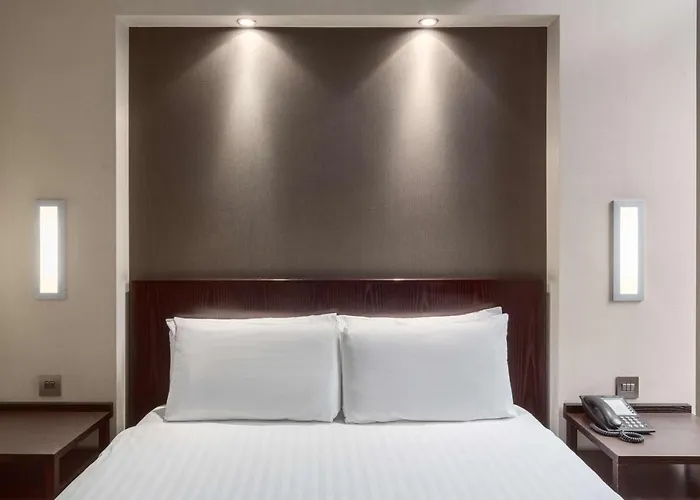 Hotel: Nh London Kensington