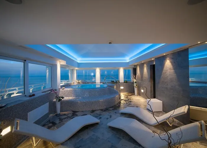 Hôtel Jacuzzi: Hotel Adlon - FRONTE MARE