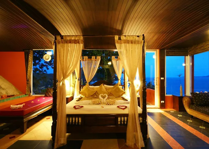 Sea Breeze Resort - Sha Plus