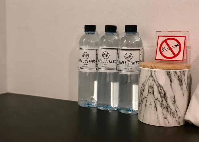 Luchthavenhotel: Well Timed Hotel