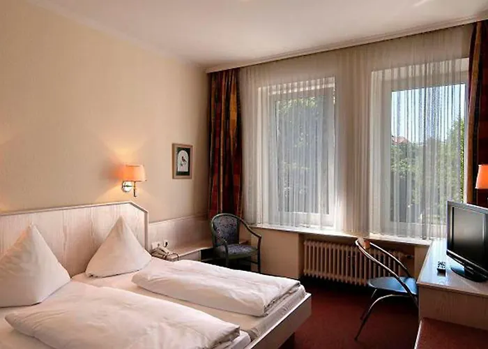 Zentrales Hotel: St Paul