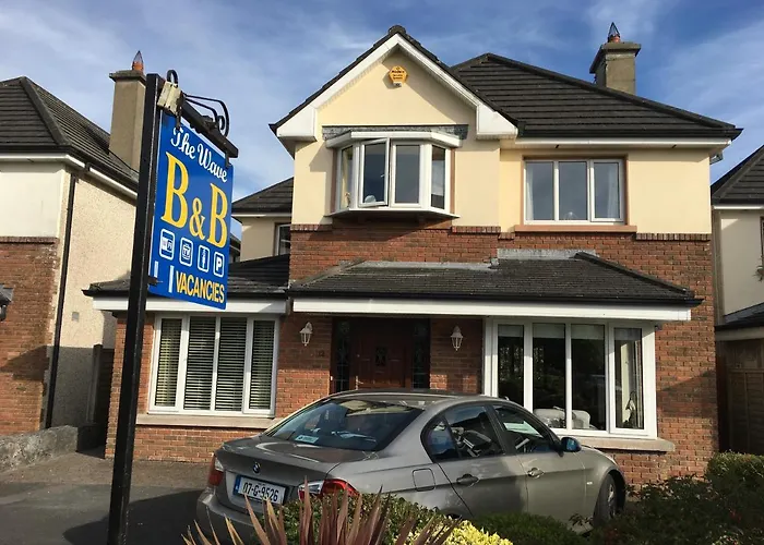 Cheap hotel: The Wave