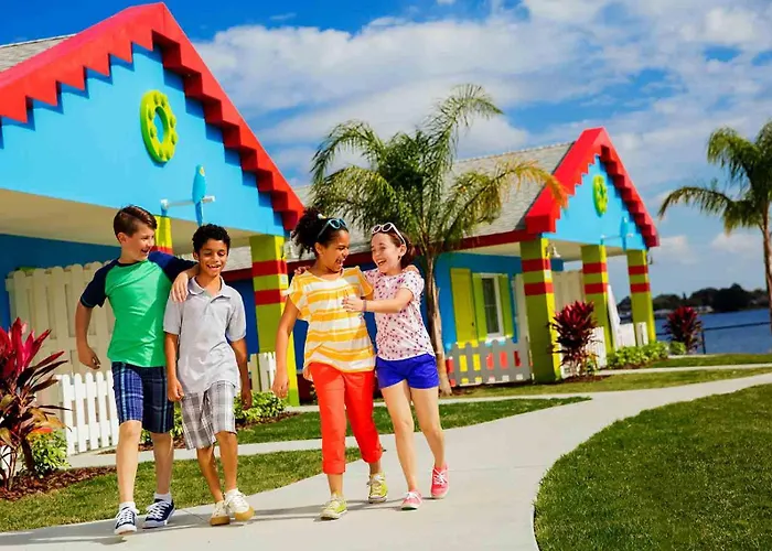 Hotel with pool: Legoland Florida Resort