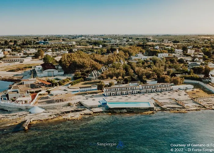 Hotel Ping Pong: Baia Sangiorgio Hotel Resort