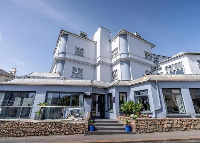 Inn Bar And Restaurant