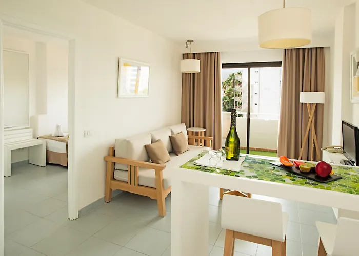 Hotel Livvo Anamar Suites