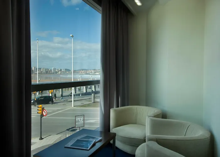 Hotel de lujo: Abba Playa Gijón