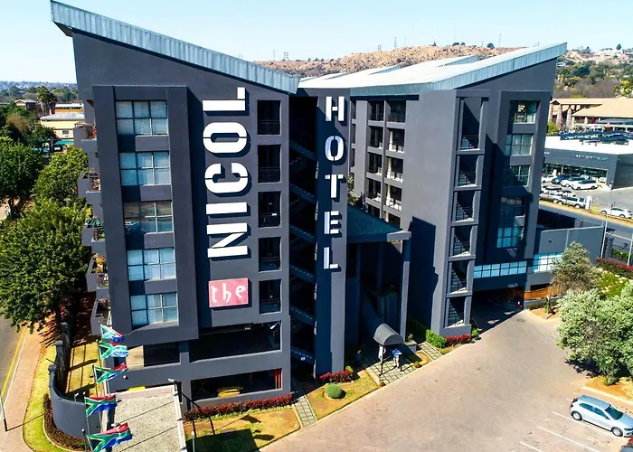 Cheap hotel: The Nicol Hotel And Apartments