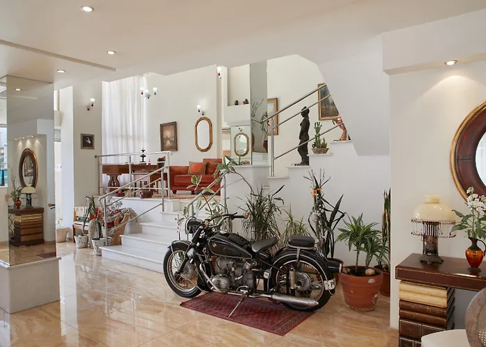 Pet Friendly hotel: Preveza City Comfort Hotel