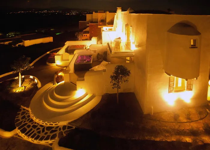 Golden Sun Hotel