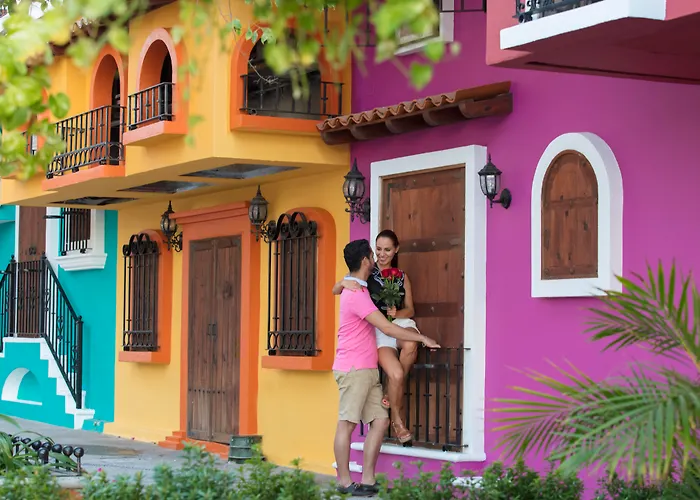 Central hotel: Playa Los Arcos Hotel Beach Resort & Spa