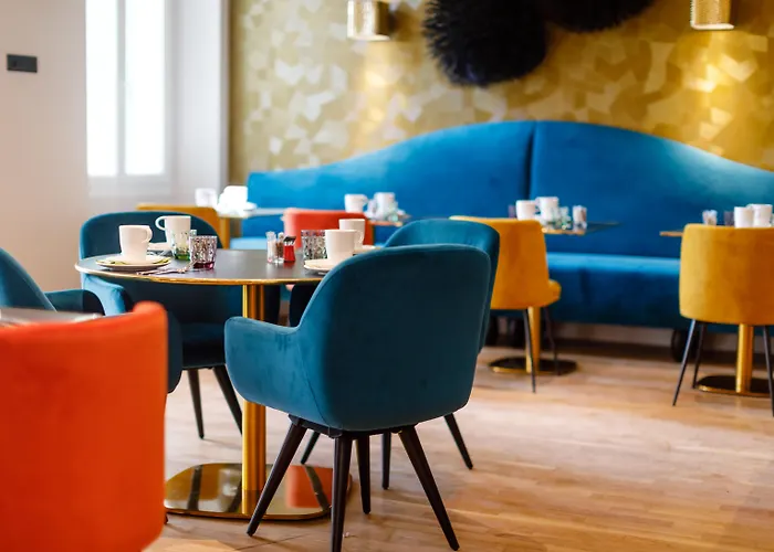 Family Hotel: Hotel Verlaine