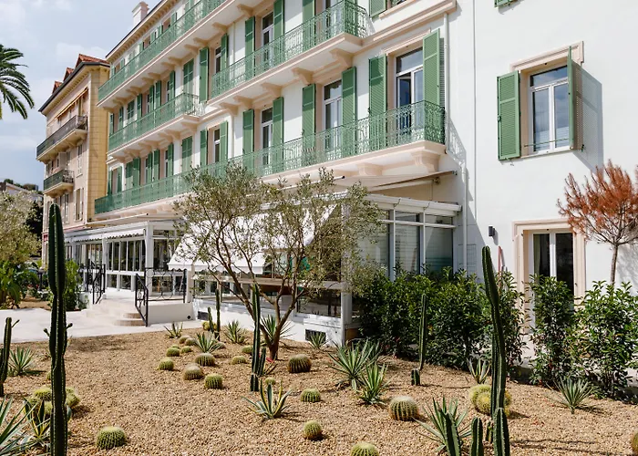 Family Hotel: Hotel Verlaine