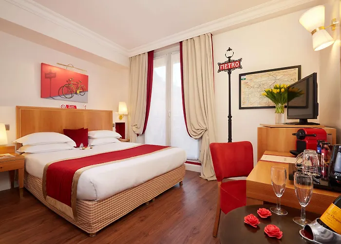 Hotel de 4 estrelas: Hotel Waldorf Trocadero Tour Eiffel