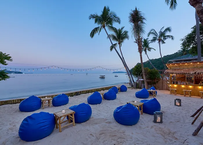 Bandara Beach Resort, Phuket