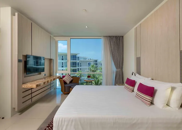 Splash Beach Resort Phuket, Family-Friendly Beachfront Resort