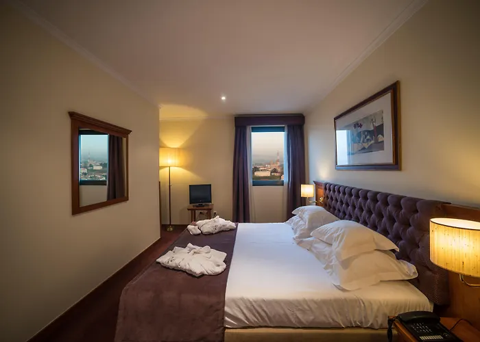 Hotel com piscina: Vila Gale Porto - Centro