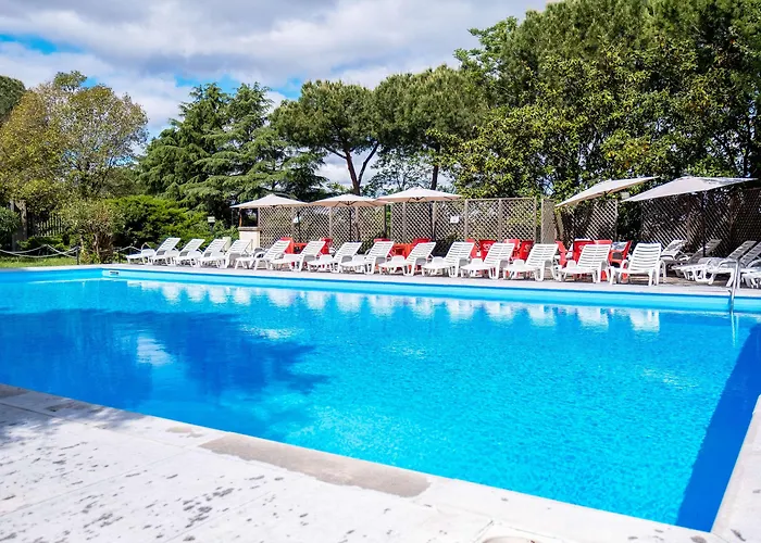 Hotel 4 stelle: Quality Hotel Rouge Et Noir