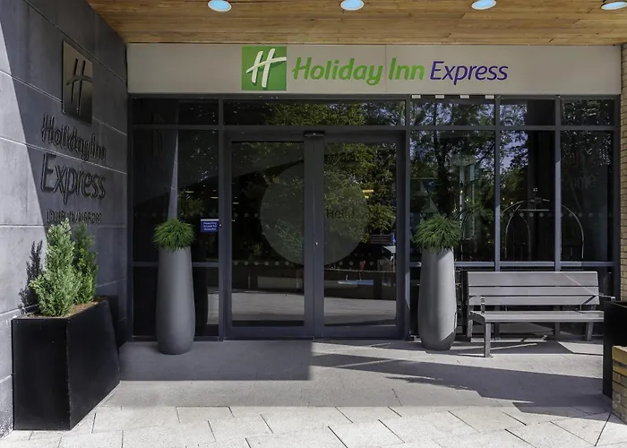 Hotel cerca del aeropuerto: Holiday Inn Express Dublin-Airport By Ihg