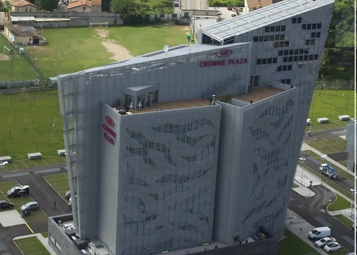 Hotel Jacuzzi: Crowne Plaza Verona Fiera By Ihg