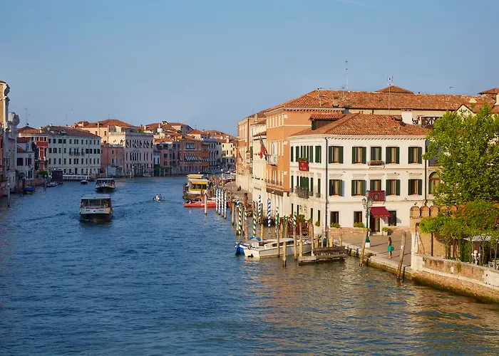  Canal Grande