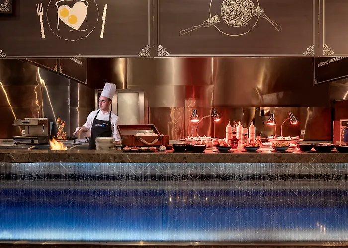 Hotel with pool: Radisson Blu Hotel Istanbul Asia