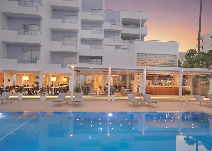 Okeanos Beach Boutique Hotel