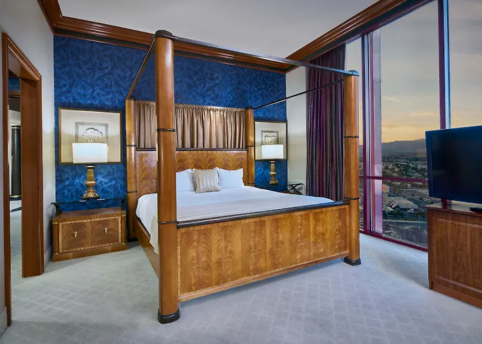 Hotel with view: Rio Hotel & Casino, A Destination By Hyatt Hotel