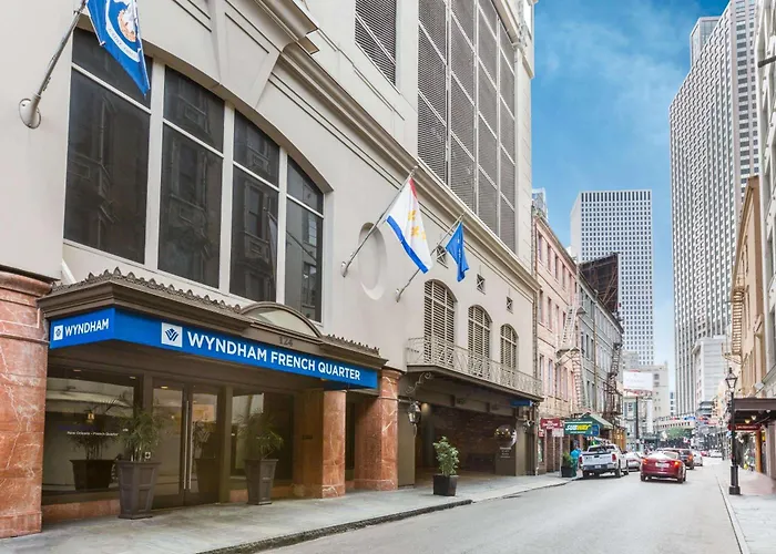 Jacuzzi hotel: Wyndham New Orleans French Quarter