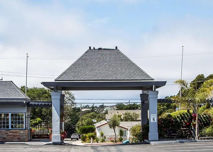 Hôtel de l'aéroport: Blu Pacific Hotel
