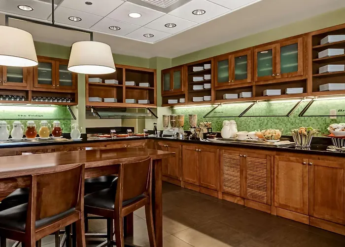 Family Hotel: Hyatt Place Fort Lauderdale Cruise Port & Convention Center - Newly Renovated