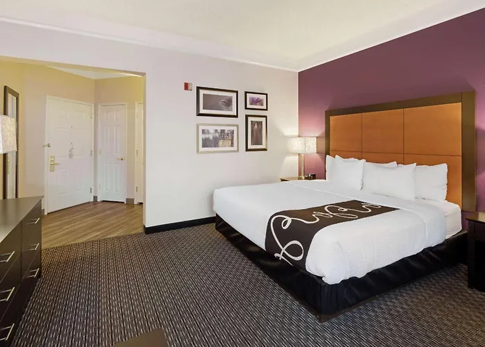 Beach hotel: La Quinta Inn & Suites By Wyndham Phoenix Scottsdale