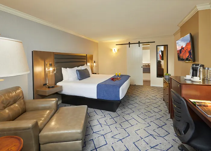 Kimpton Miralina Resort And Villas By Ihg