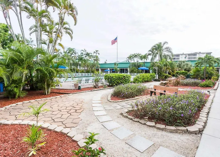 Motel: Wyndham Garden Fort Myers Beach