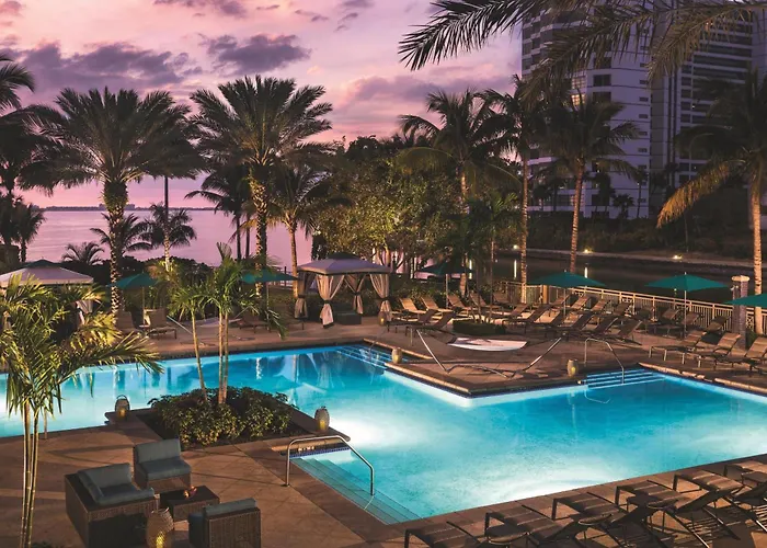 Luxury hotel only: The Ritz-Carlton, Sarasota