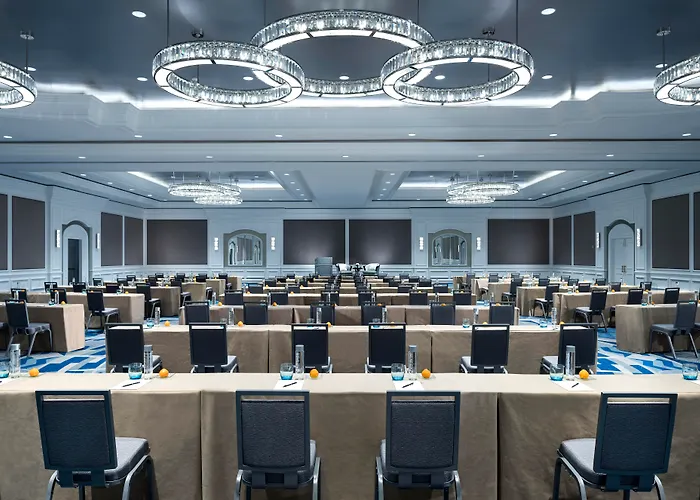 Luxury hotel only: The Ritz-Carlton, Sarasota