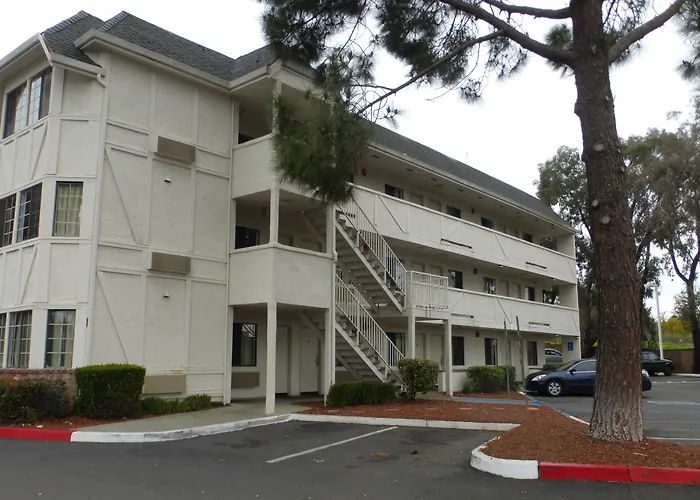 Beach hotel: Econo Lodge
