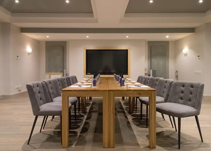 Golf hotel: The Bay Hotel