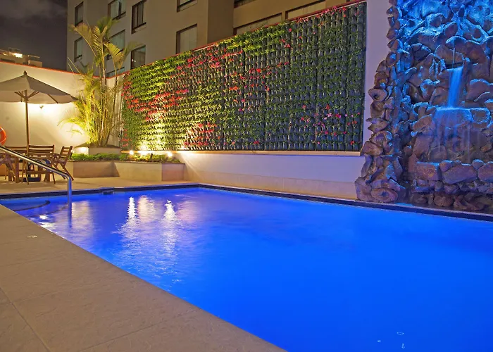 Golf hotel: Radisson San Isidro Hotel & Suites