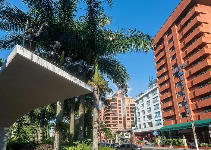 Luxury hotel only: Hotel Obelisco