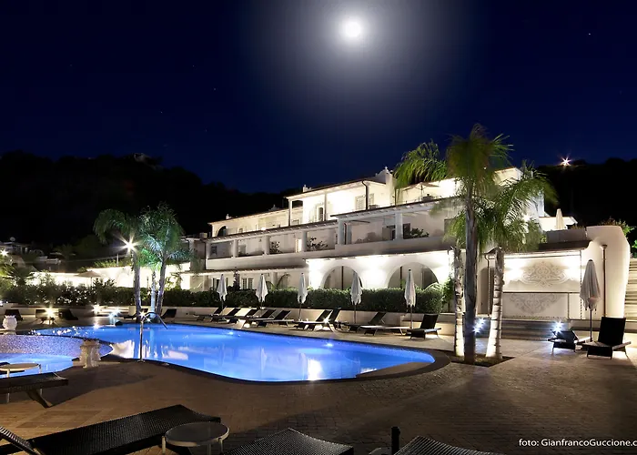 Hotel con piscina: Hotel Mea - Aeolian Charme