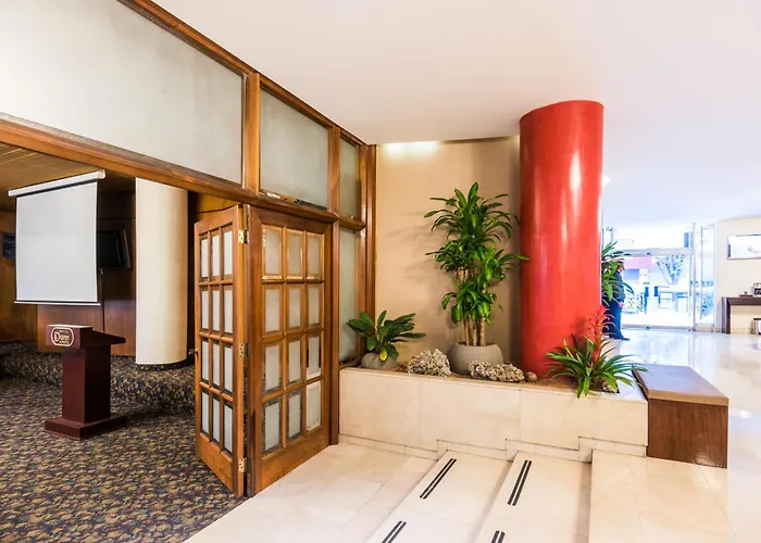 Hotel Dann Av. 19