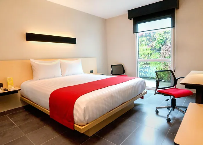 Beach hotel: City Express Plus By Marriott Cali Colombia
