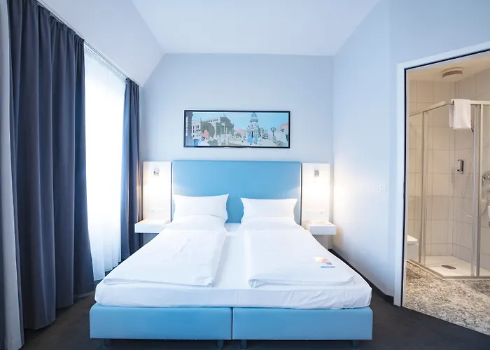 Pet Friendly hotel: Garner Hotel Berlin - Checkpoint Charlie By Ihg