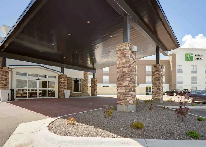 Airport Hotel: Holiday Inn Express & Suites North Platte By Ihg