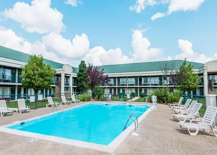 Days Inn By Wyndham Elizabethtown