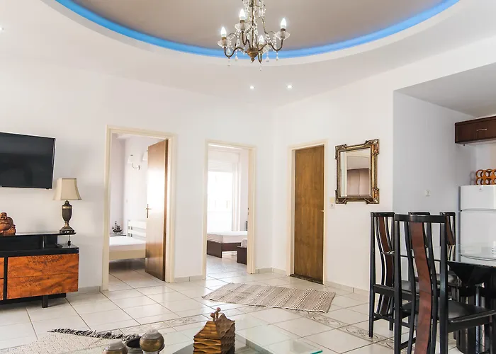 Yiannis Manos Resort